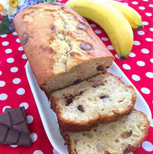 Banana & Chocolate Chip Cake Banana & Chocolate Chip Cake