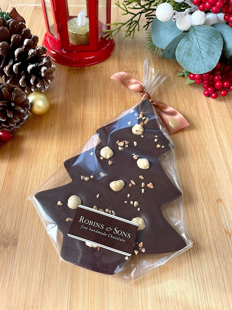 'Go Nuts' Christmas Tree - Milk