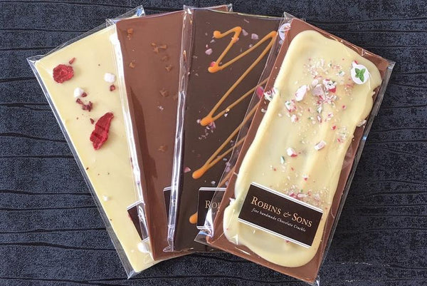 SMALL GIFTS & TREATS